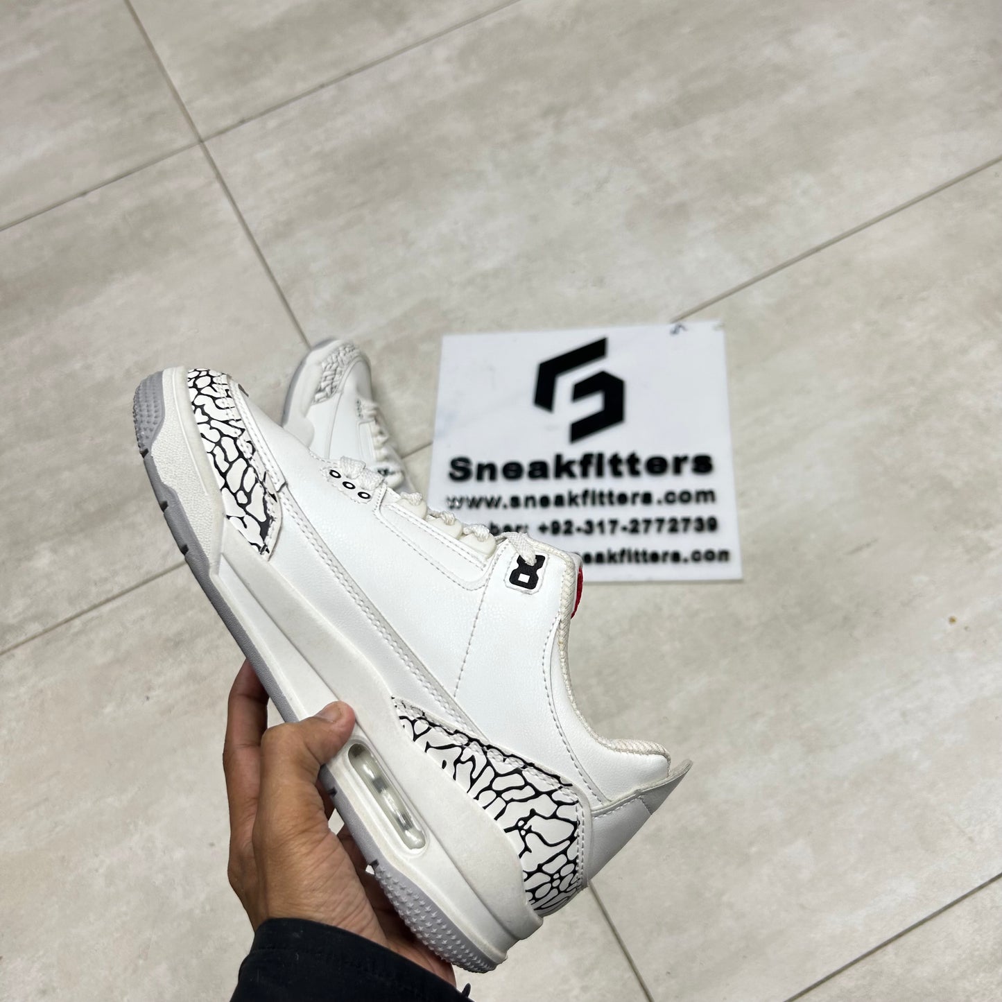 AR JDN 3 - White