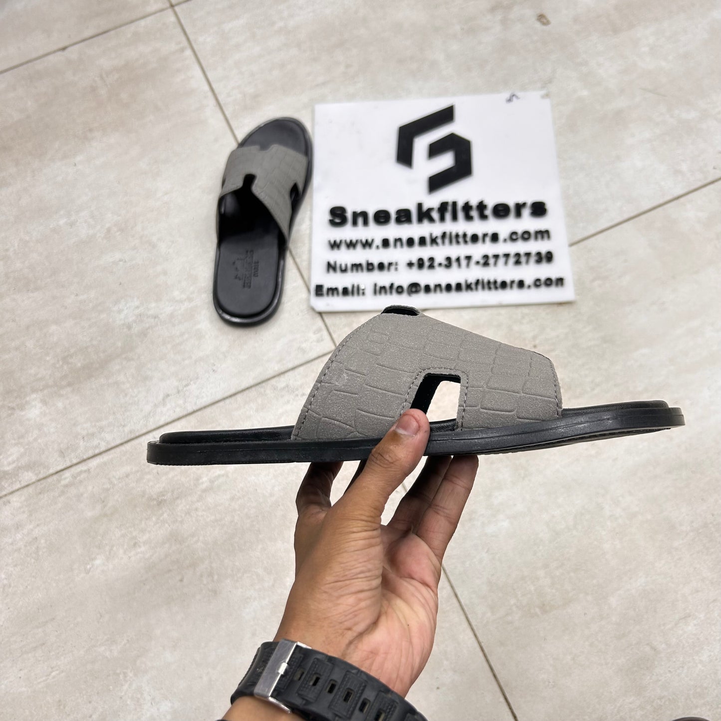 H Izmir Sandals (Slides)  - Gray