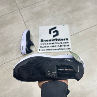 SK - GoRun - Black White