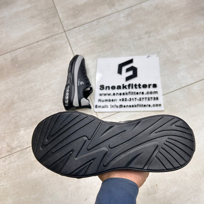 Fashion -  1st Running - Black Gray