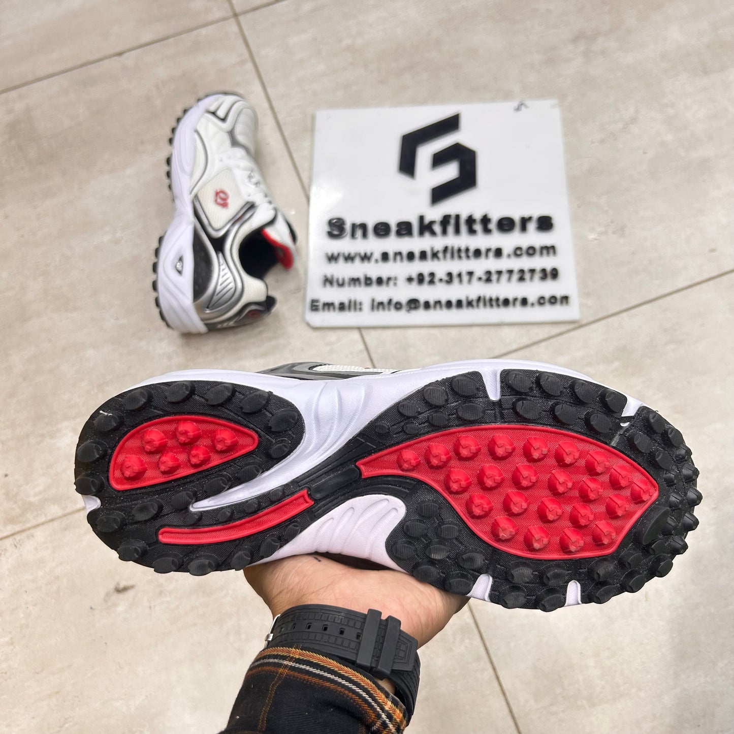 QJ  - Gripper - Panda with Red