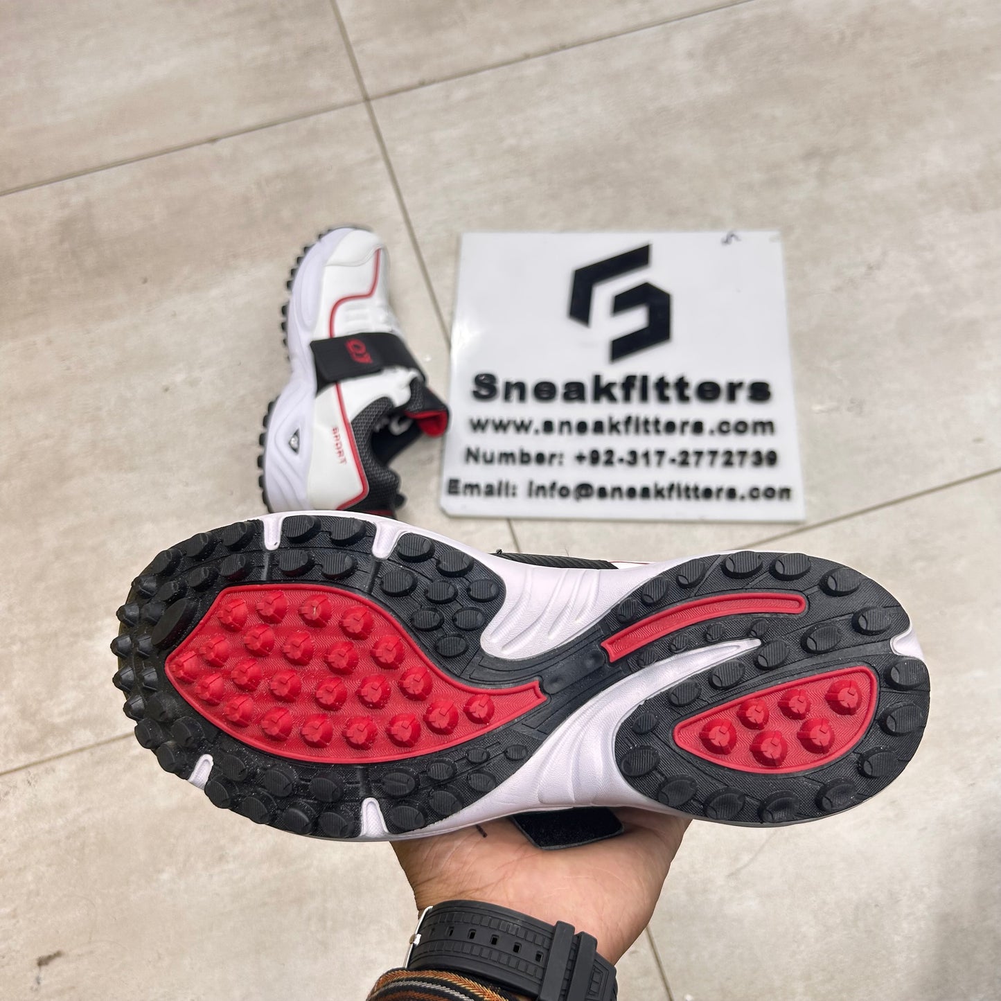 QJ  - Sport Gripper - White with red