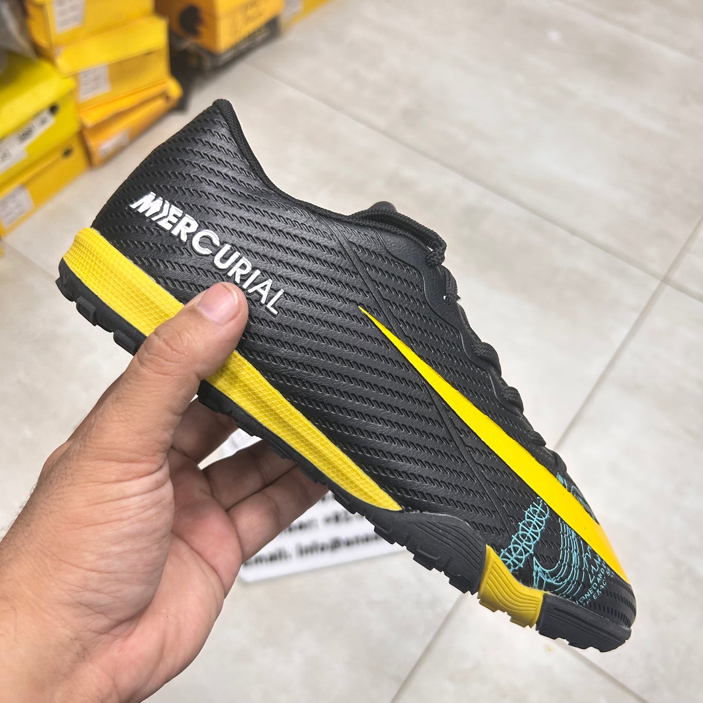 Football - NK Mercurial - Gripper -  Black Yellow