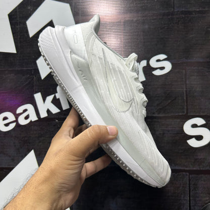 NK - Winflo 09 - White