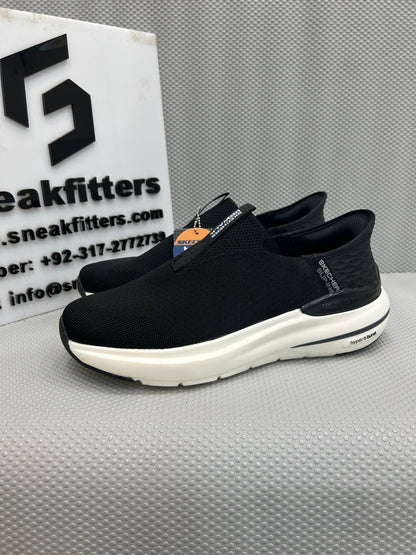 Skechers - Hyper & Burst - Black White (Master)