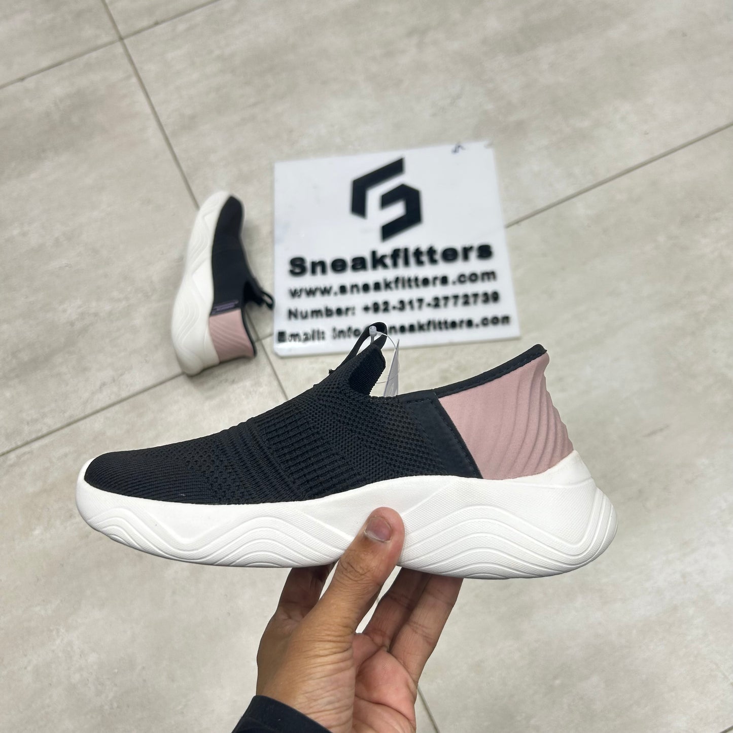 Warrior - Slipins - Black with Pink