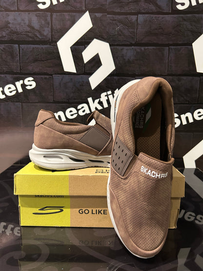 Skecher - Performance - Atchfit - Brown