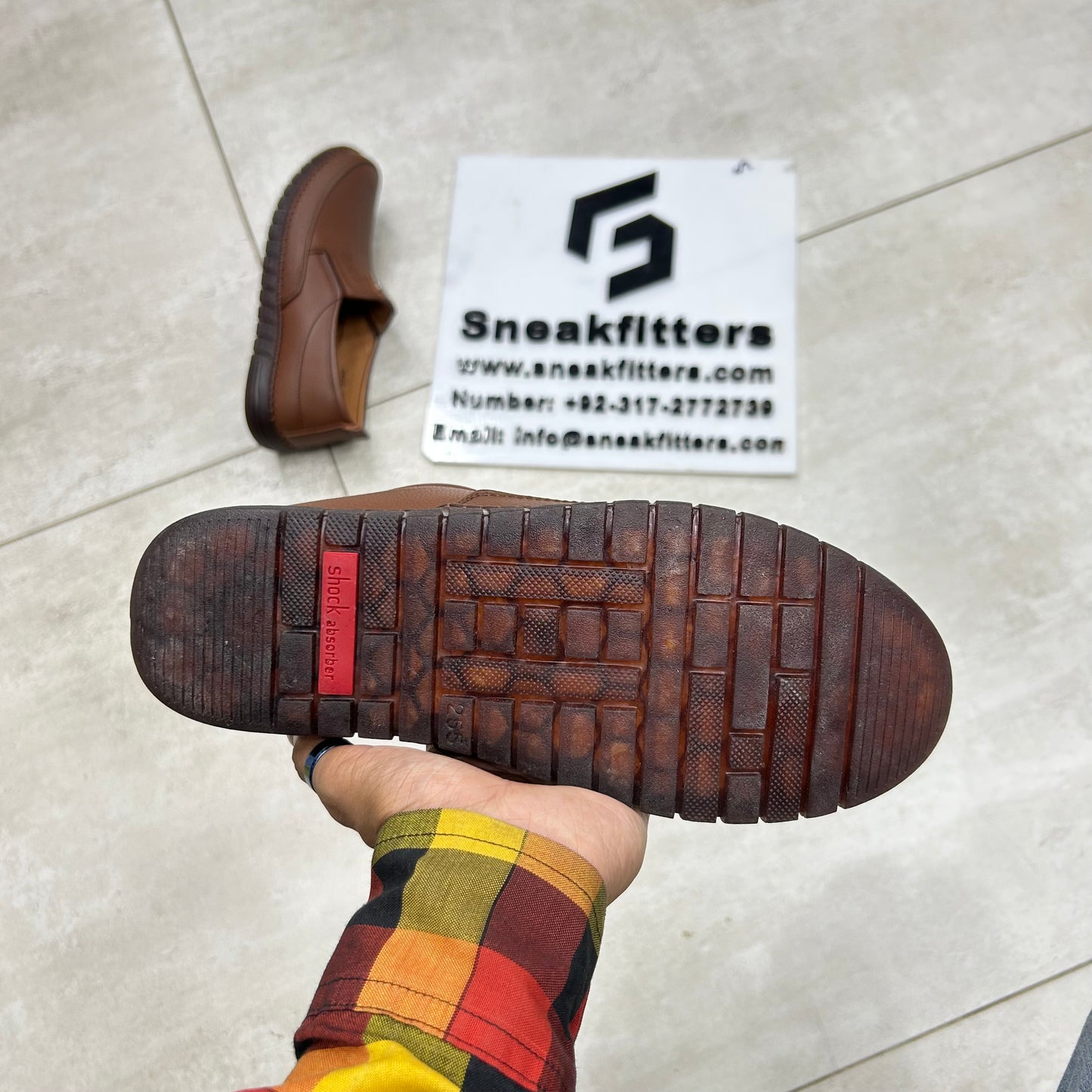 Clarks Shoes - D4 - Brown