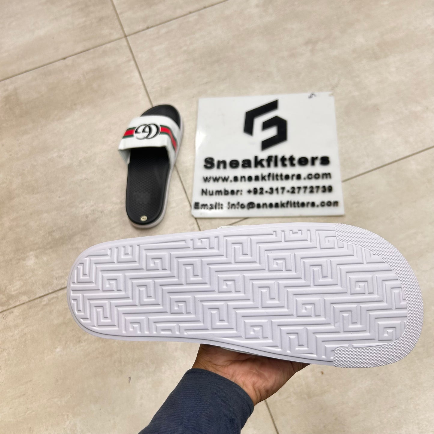 GG - Slide 1 - White