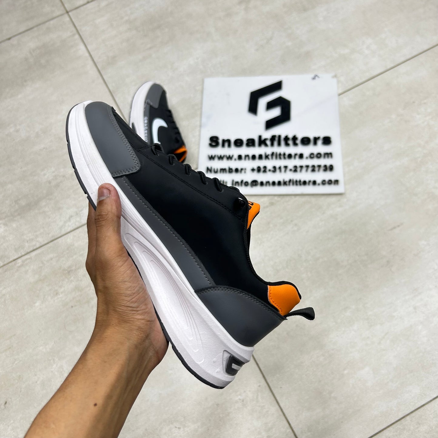 Fashion - SL - NK - Black