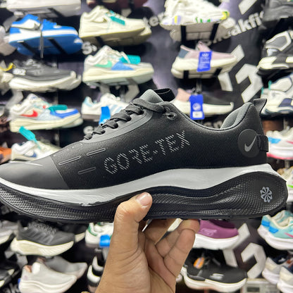 NK - Gore Tex - Black