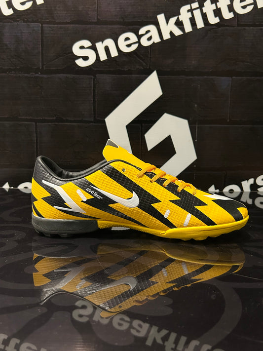 NKE - Football Boots - Yellow Black