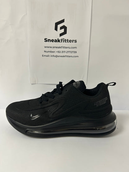 NKE Air Max 720 - All Black