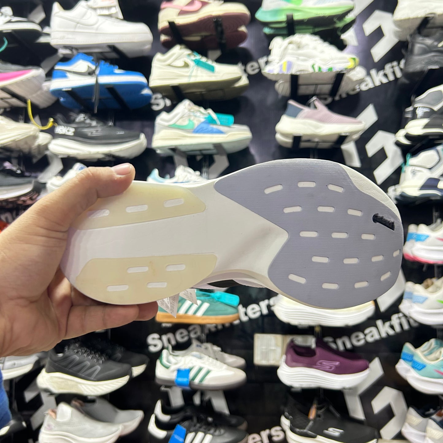 Adid -  Adizero Evo SL Cloud White with  Core Black