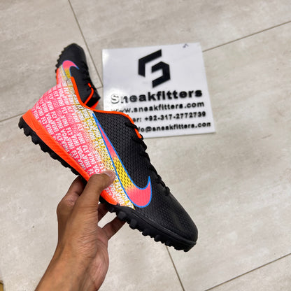 Football - NK Voavini Fly - Gripper - Black with Pink