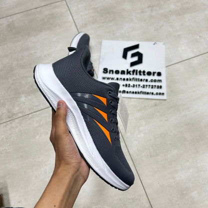 AD - Running - Gray White