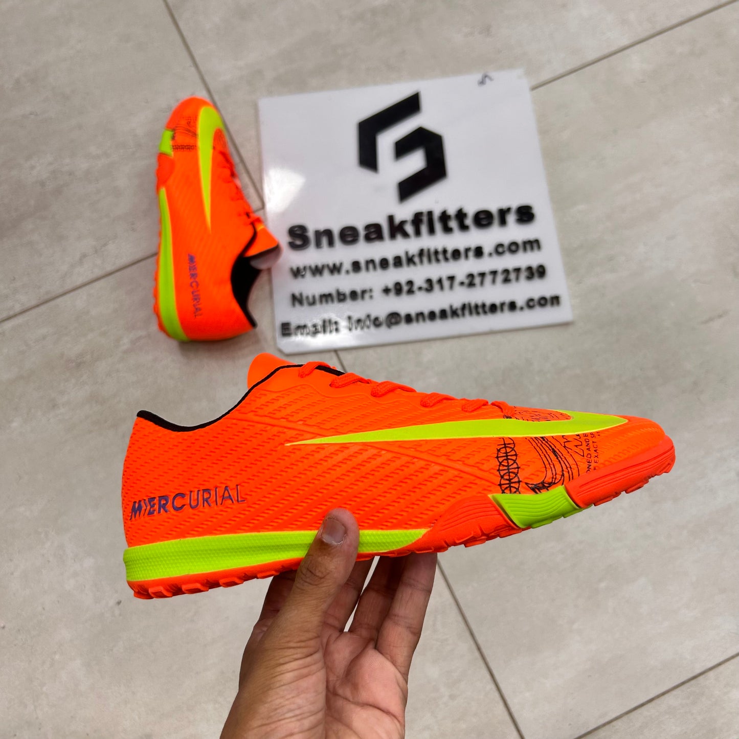 Football - NK Mercurial - Gripper - Orange with Green