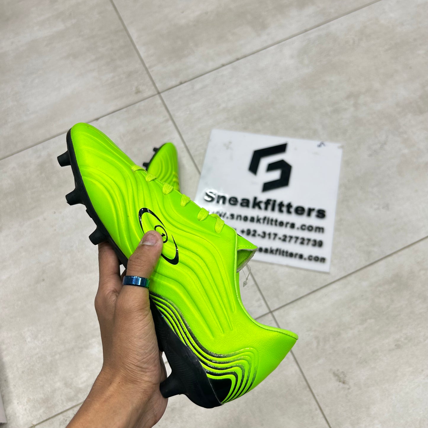 Football - Premier - Toe - Green