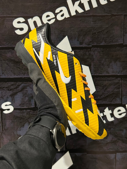 NKE - Football Boots - Yellow Black