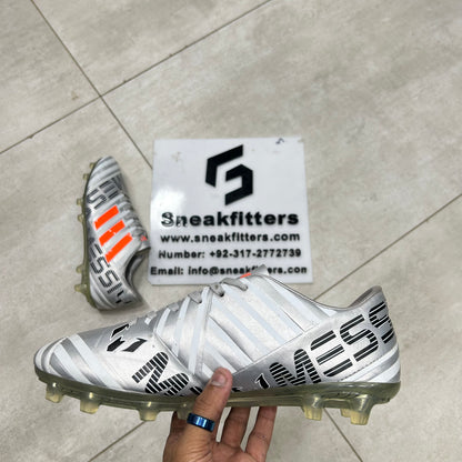 Football - Meesi - Toe - Gary