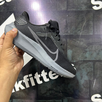 NKE Zoom - Pegasus 40 - Black