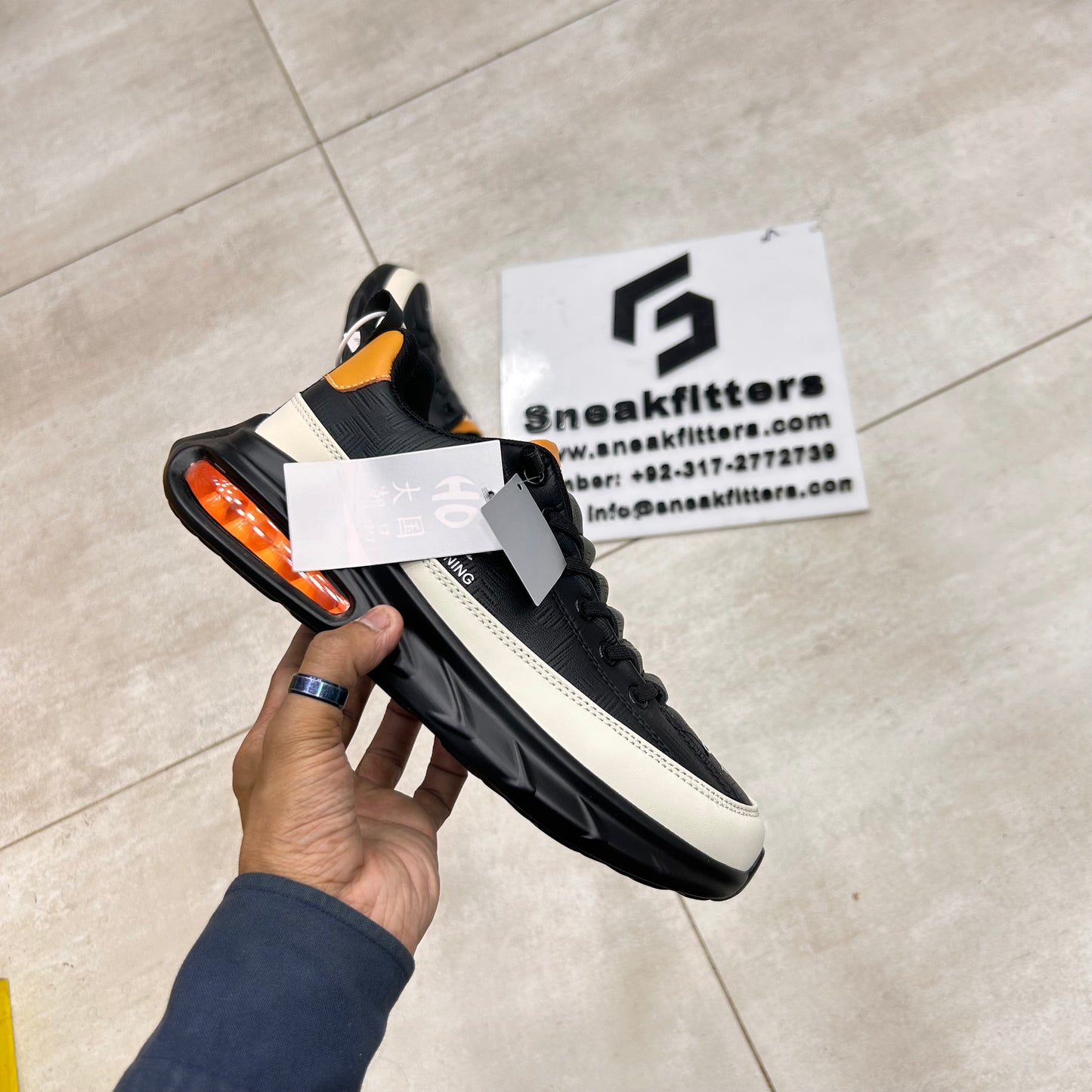 Fashion -  1st Running - Black Orange