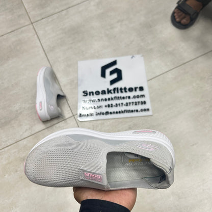 SK - GoRun - Gray with Pink