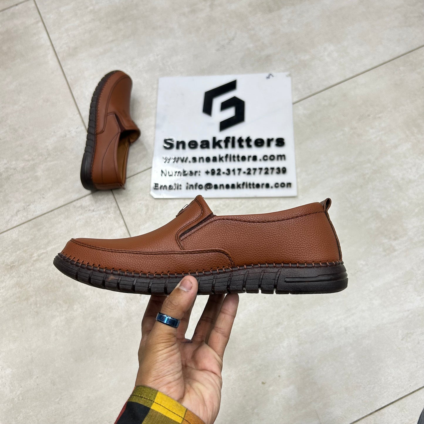 Clarks Shoes - D4 - Ten