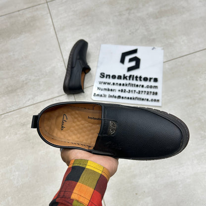 Clarks Shoes - D4 - Black