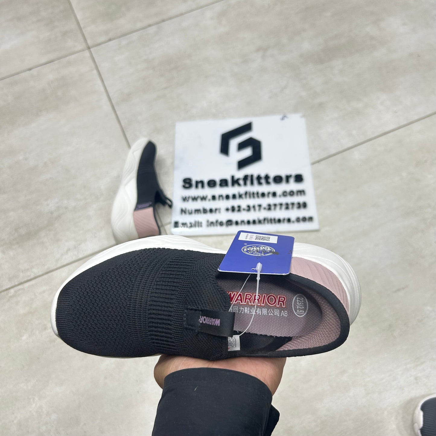 Warrior - Slipins - Black with Pink