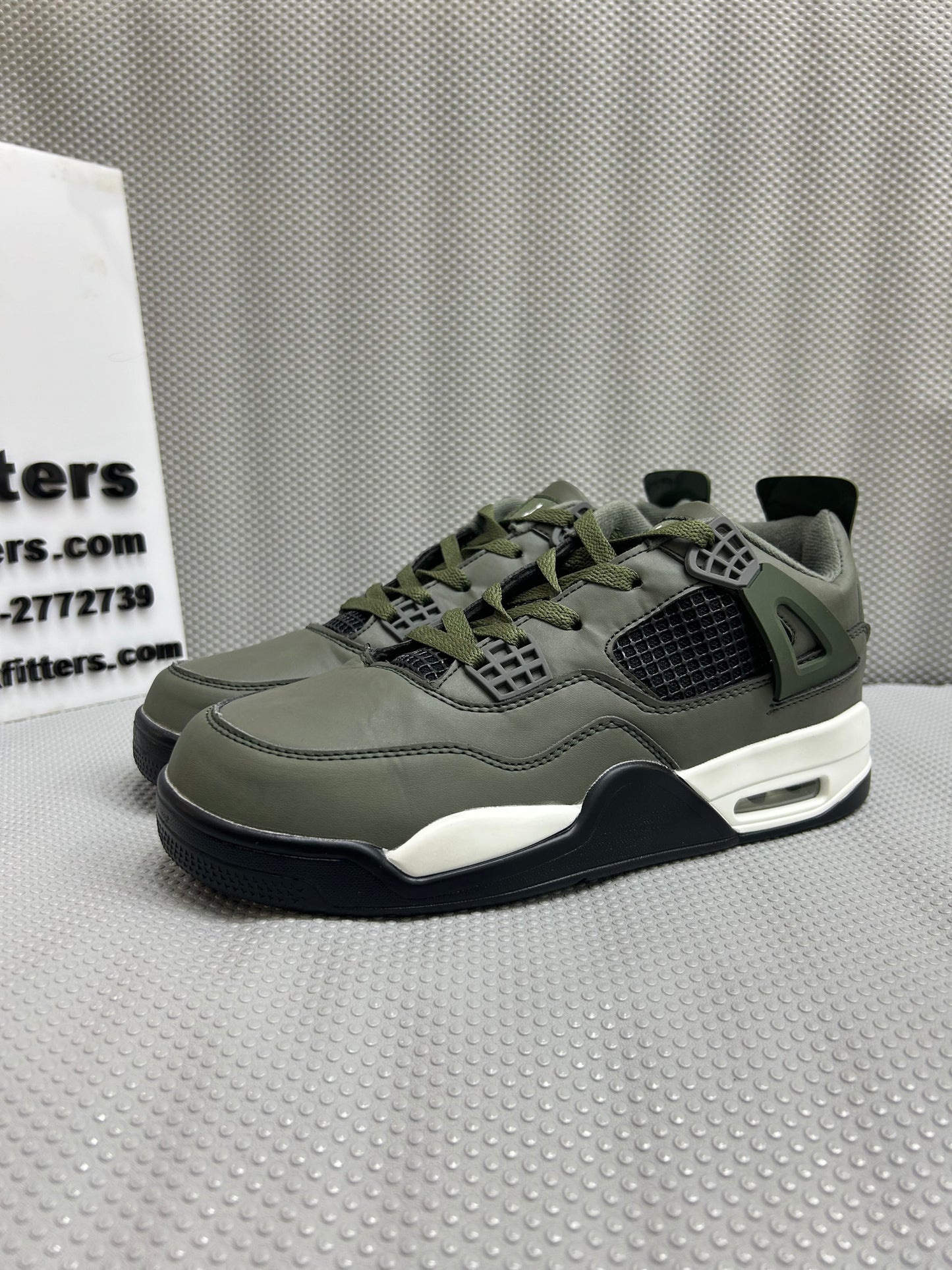 AR JDN 4 - Retro - Green with Black