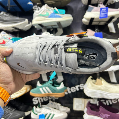 NK - Gore Tex - Gray