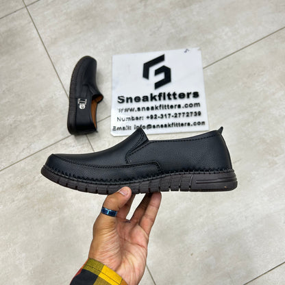 Clarks Shoes - D3 - Black