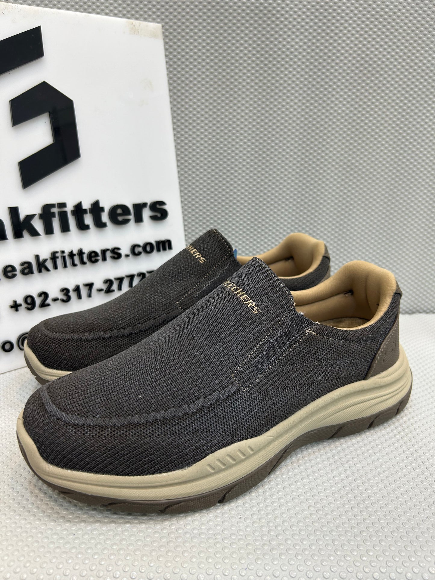 Skechers - Archfit - Brown