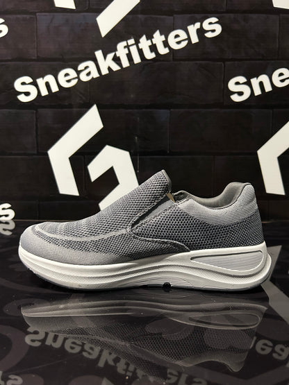 Skecher - Ultra Go Goodyear - Grey