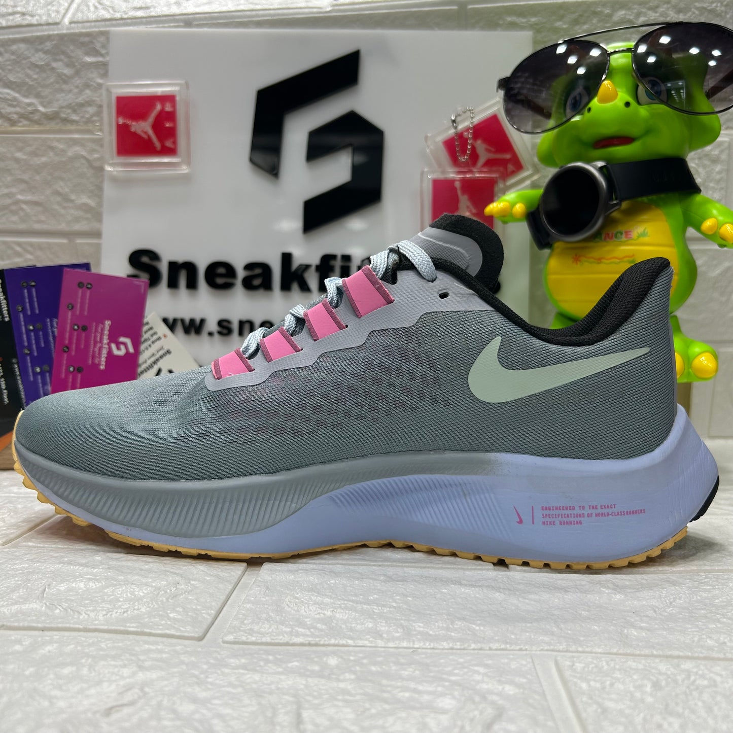 NKE Zoom - Pegasus 37 - Obsidian Mist