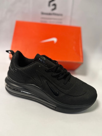 NKE Air Max 720 - All Black 2.0