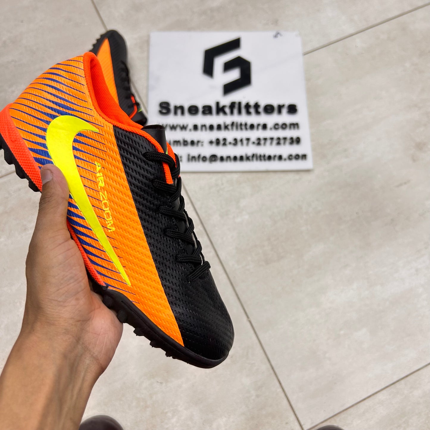 Football - NK Air Zoom - Gripper - Orange Black
