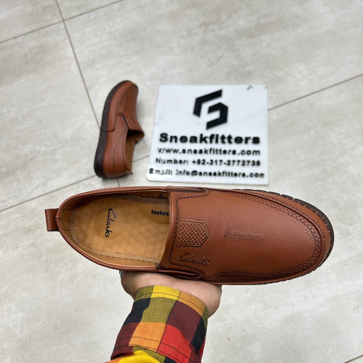 Clarks Shoes - D5 - Brown