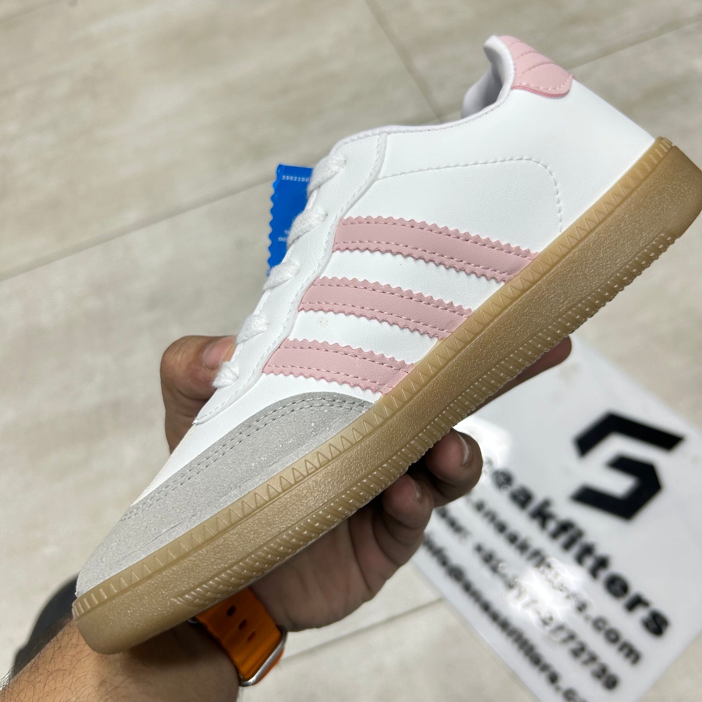 Adid - Samba - White with Pink