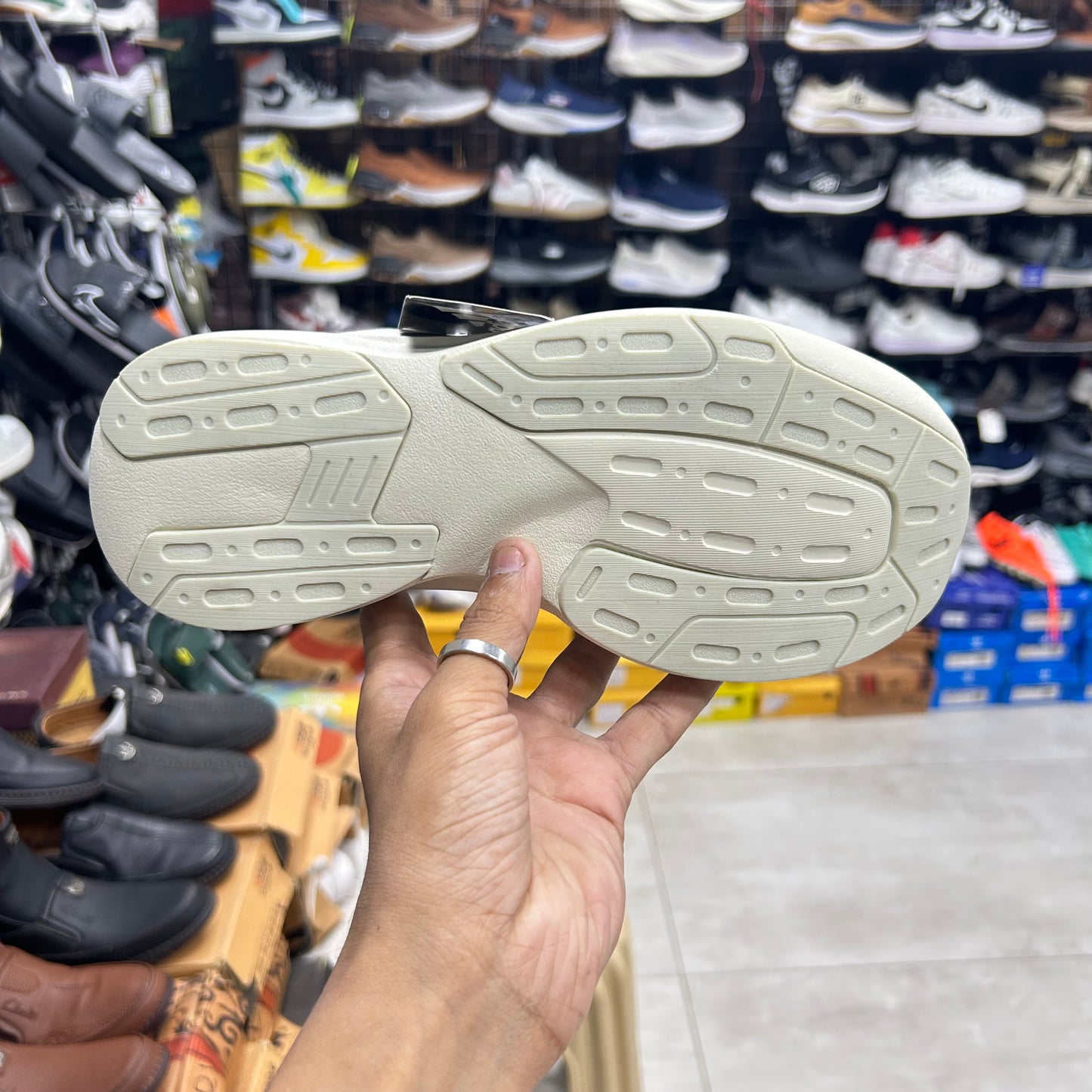 Adid -  Adizero Evo SL Cream Silver