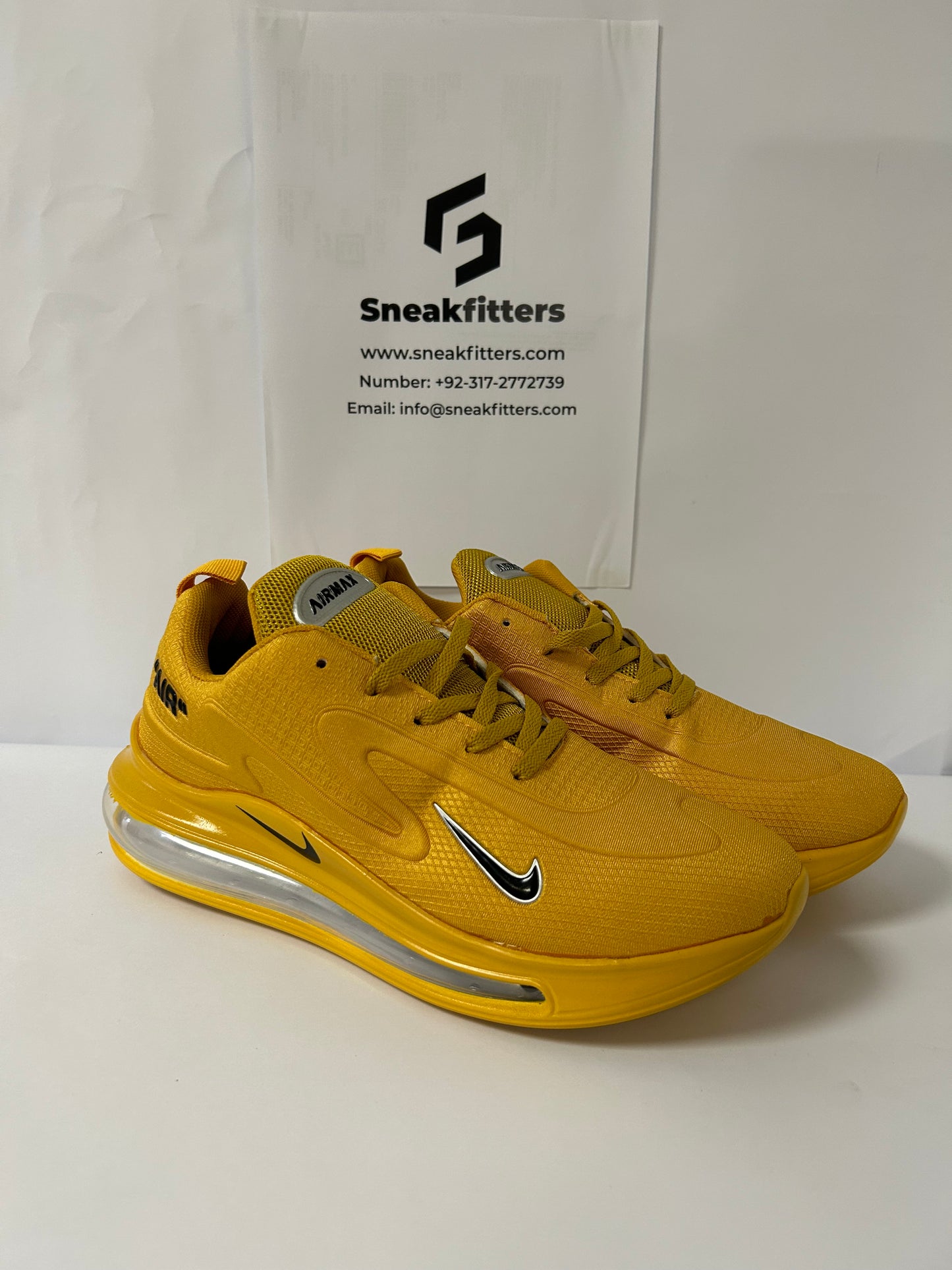 NKE Air Max 720 - Mustard