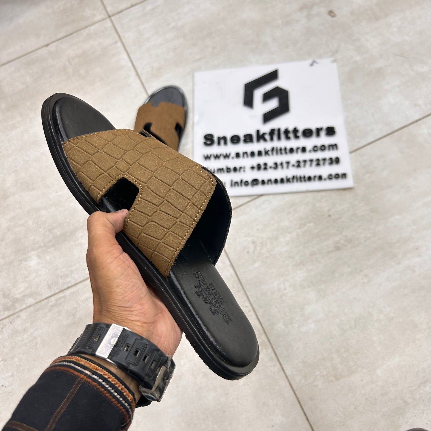 H Izmir Sandals (Slides)  - Brown