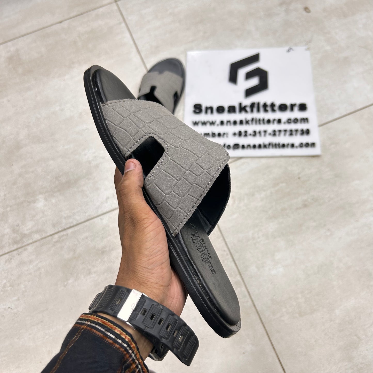H Izmir Sandals (Slides)  - Gray