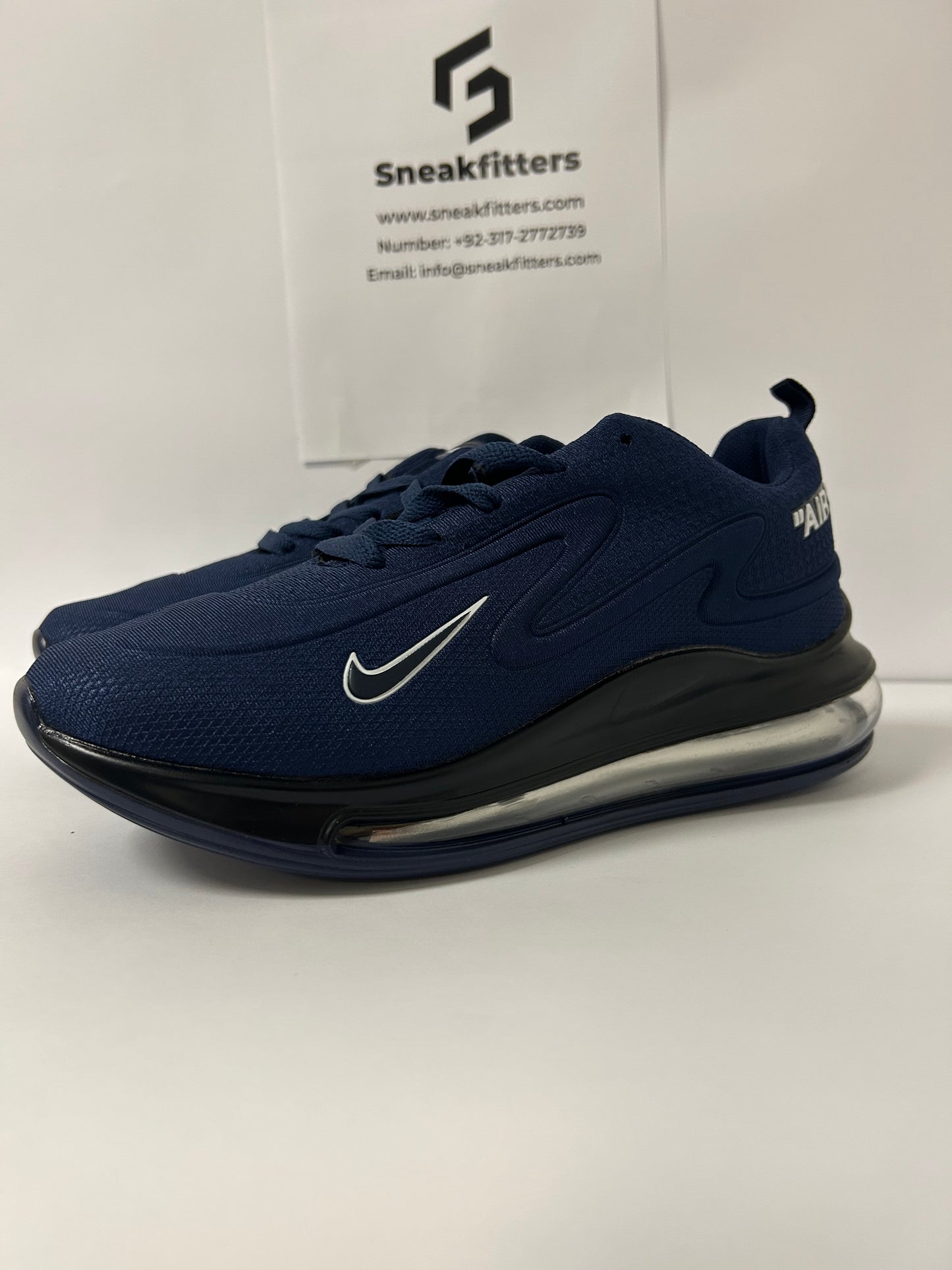 NKE Air Max 720 - Blue With Black