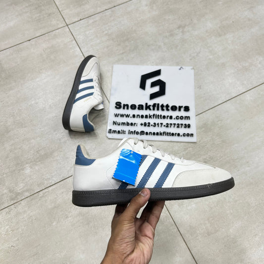 AD - Smba -  White with Blue 2nd
