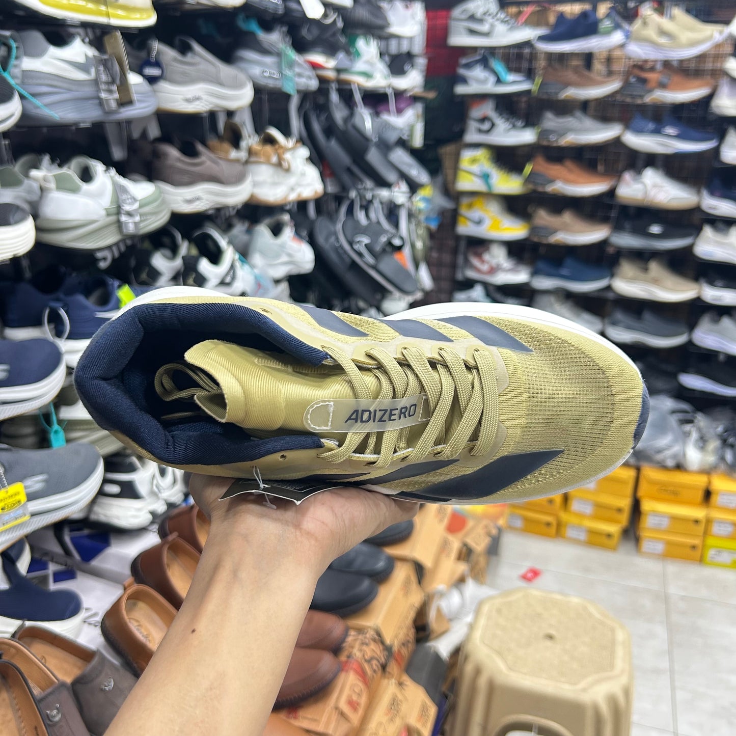 Adid -  Adizero Evo SL Washington 2.0