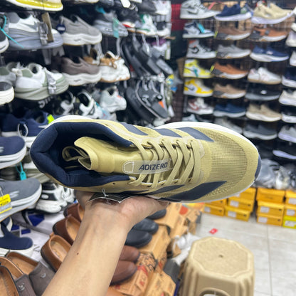 Adid -  Adizero Evo SL Washington 2.0