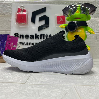 Skecher - Ultra Go - Upraise - Black White