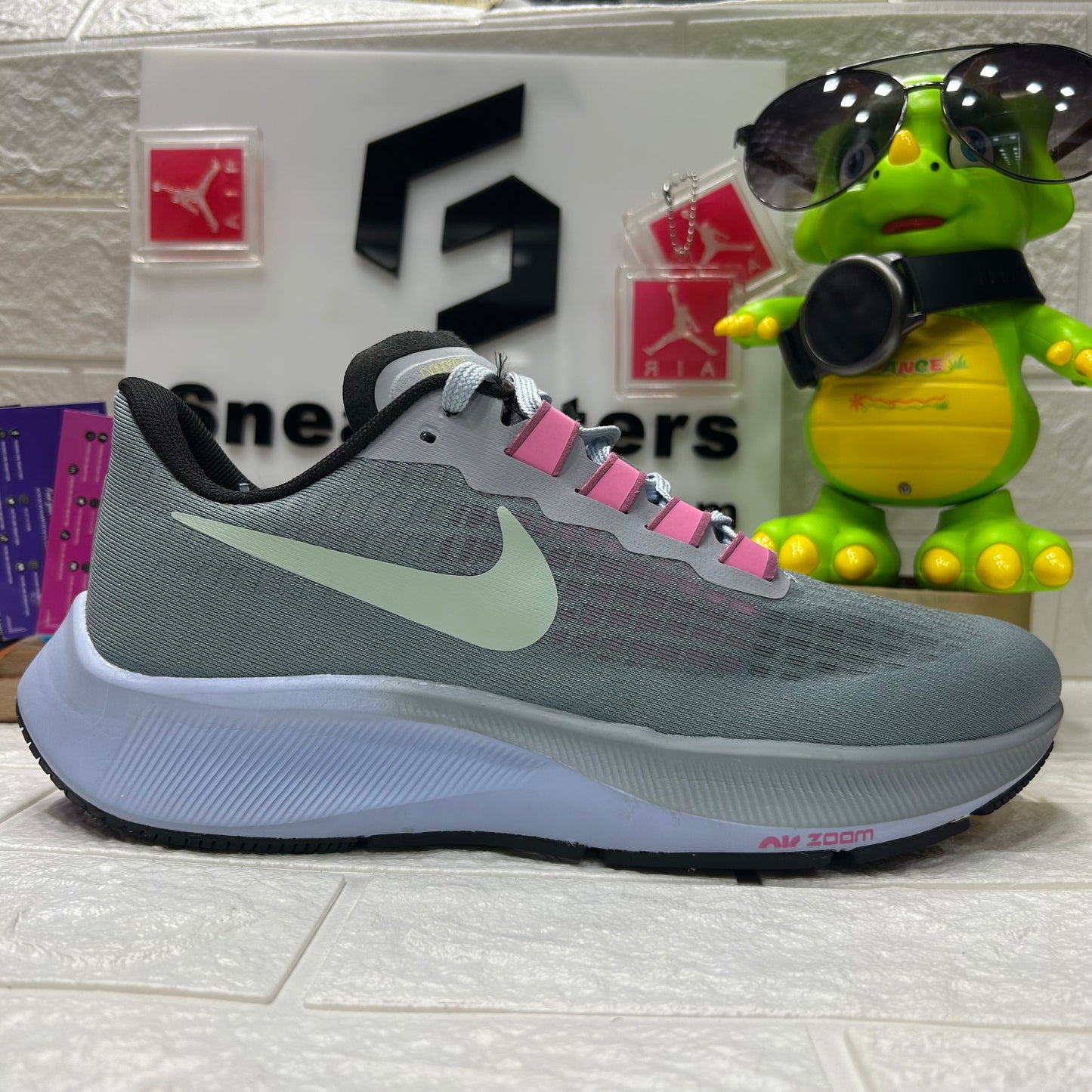 NKE Zoom - Pegasus 37 - Obsidian Mist